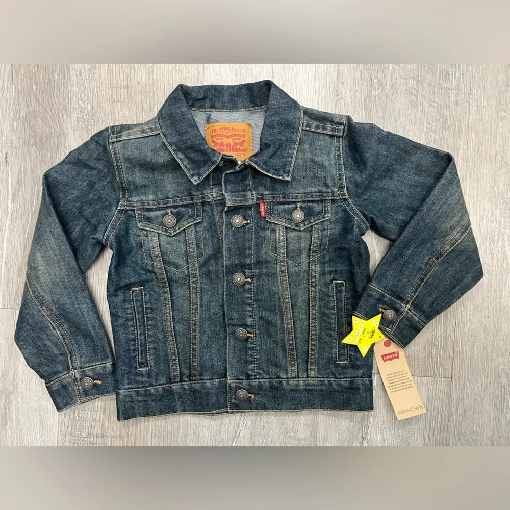 Levi's Dark Blue Denim Jacket with Tan Leather Patch Sz 5